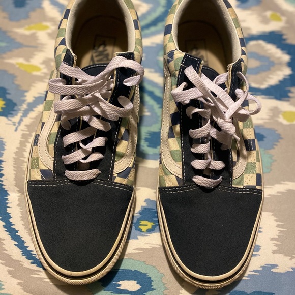 mens vans size 11
